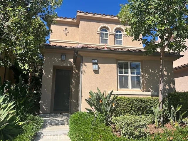 29 Homeland, Irvine, California 92618