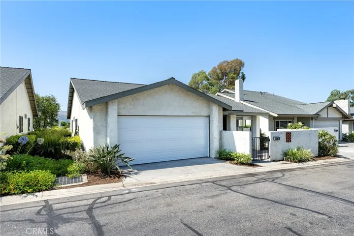 20026 Royal Oak Court 45, Yorba Linda, California 92886