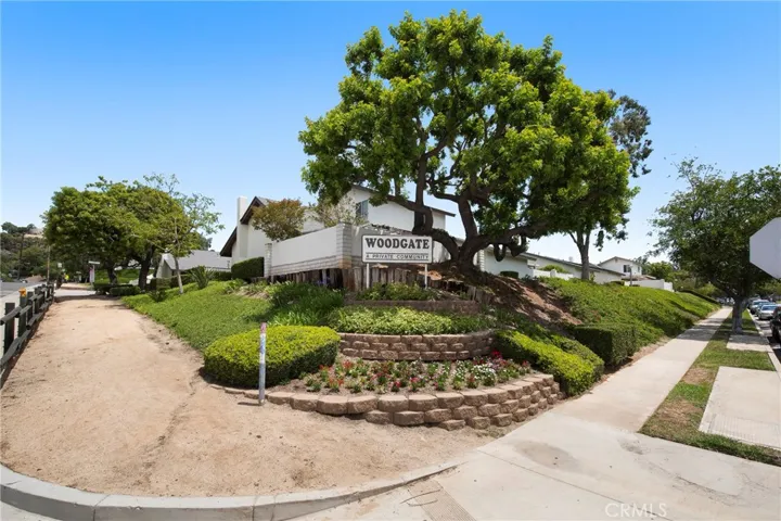 20026 Royal Oak Court 45, Yorba Linda, California 92886