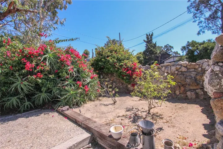 28851 Shady Place, Laguna Beach, California 92651