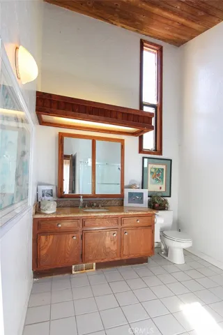 28851 Shady Place, Laguna Beach, California 92651