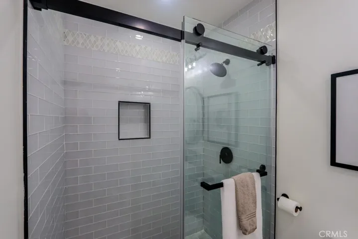 1711 E 6th Street, Long Beach, California 90802