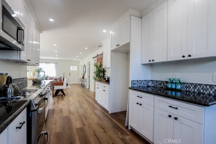 1711 E 6th Street, Long Beach, California 90802