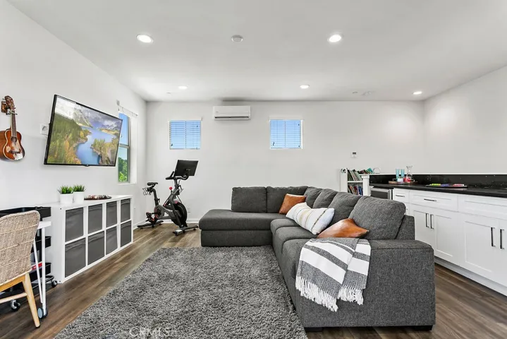 Great natural light throughout the loft with it's own air-conditioning split and beverage fridge