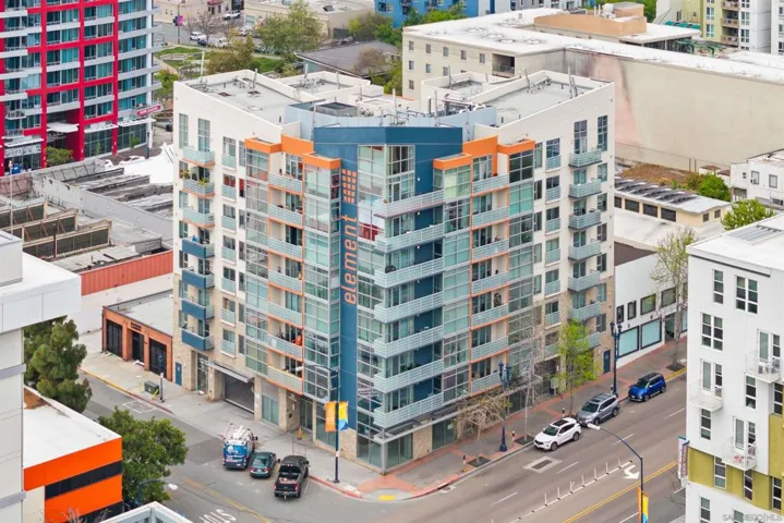 550 15th St 305, San Diego, California 92101