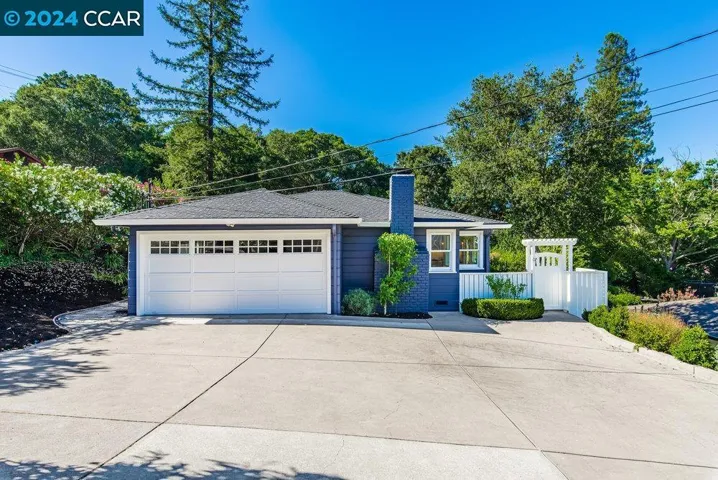 6 Lloyd Lane, Orinda, California 94563