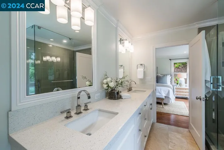 6 Lloyd Lane, Orinda, California 94563