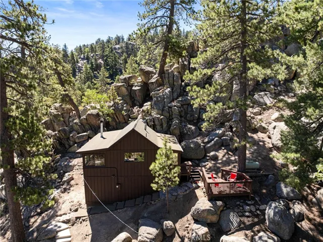 79 Big Bear Tr, Big Bear Lake, California 92315