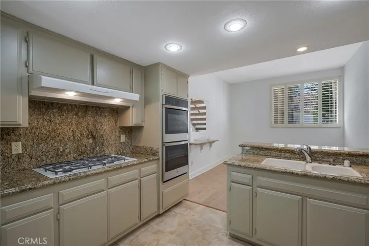638 Brookline Place, Fullerton, California 92835