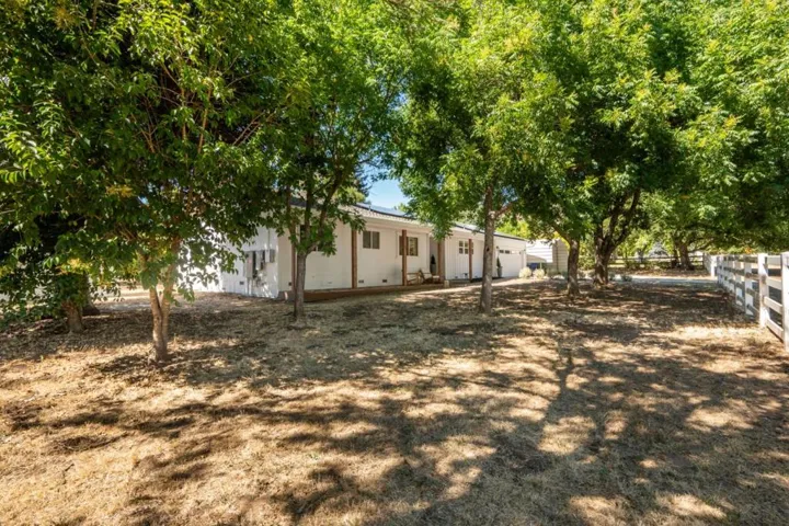 3315 Old Creek Road, Gilroy, California 95020