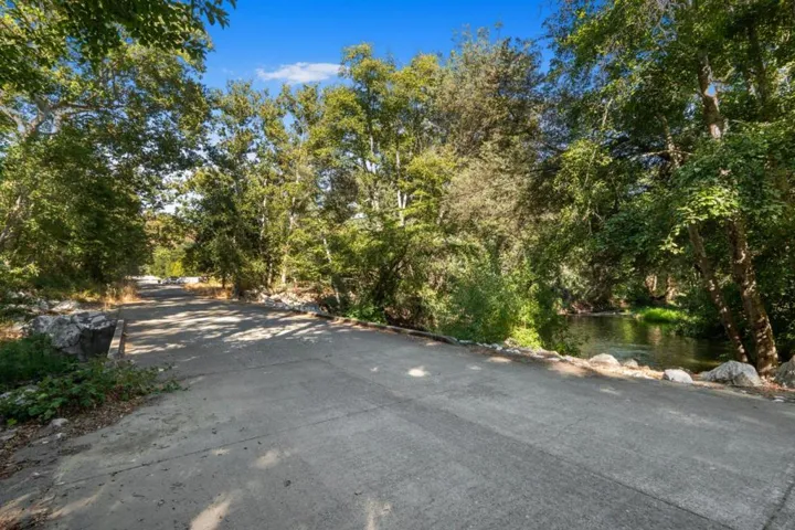 3315 Old Creek Road, Gilroy, California 95020