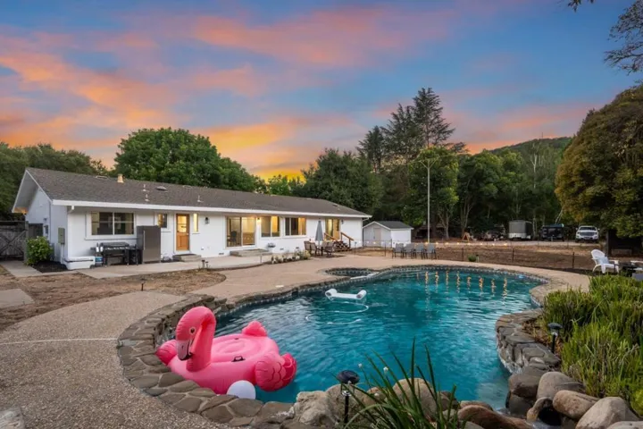 3315 Old Creek Road, Gilroy, California 95020