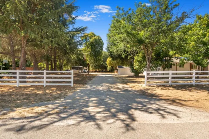 3315 Old Creek Road, Gilroy, California 95020