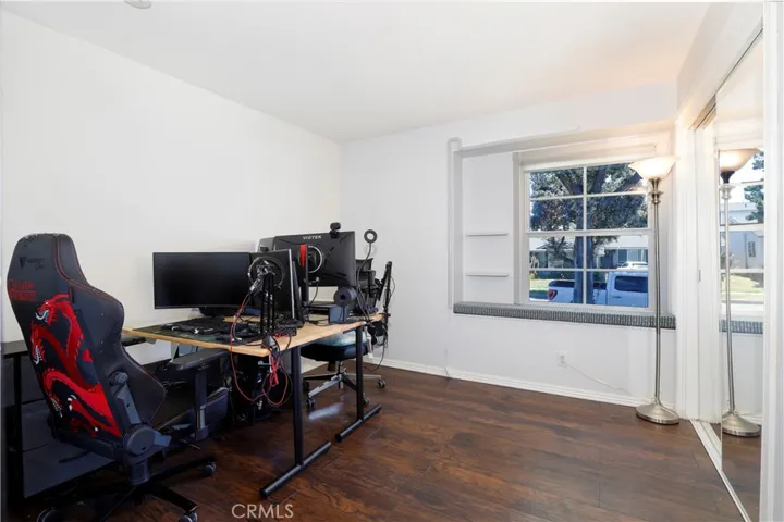 11433 212th Street, Lakewood, California 90715