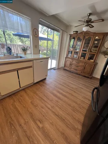 214 Oak Manor Plz, Martinez, California 94553