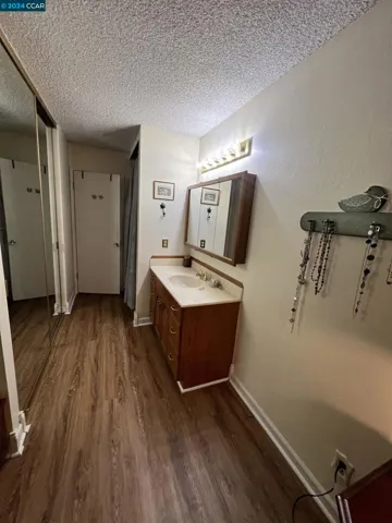 214 Oak Manor Plz, Martinez, California 94553