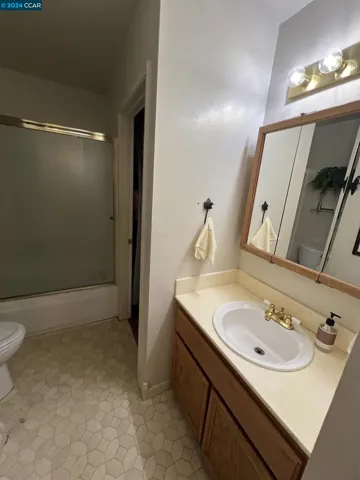 214 Oak Manor Plz, Martinez, California 94553