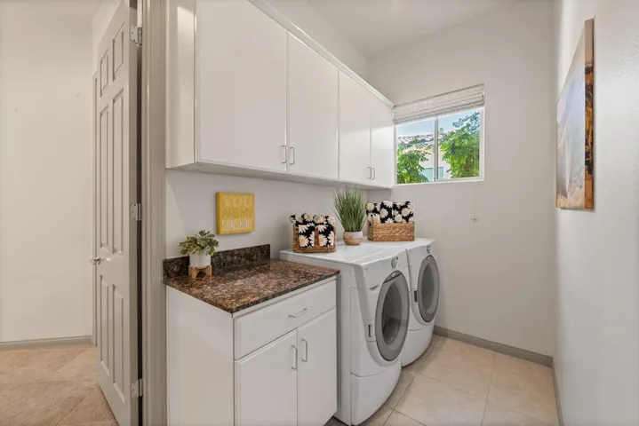 Matching Washer & Dryer