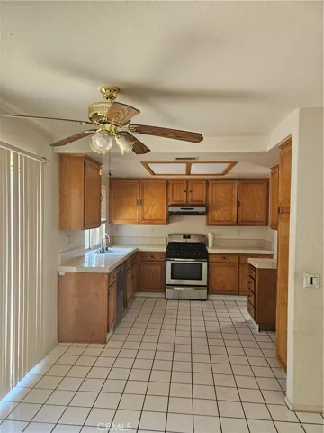 1484 Lake Placid Drive, San Bernardino, California 92407