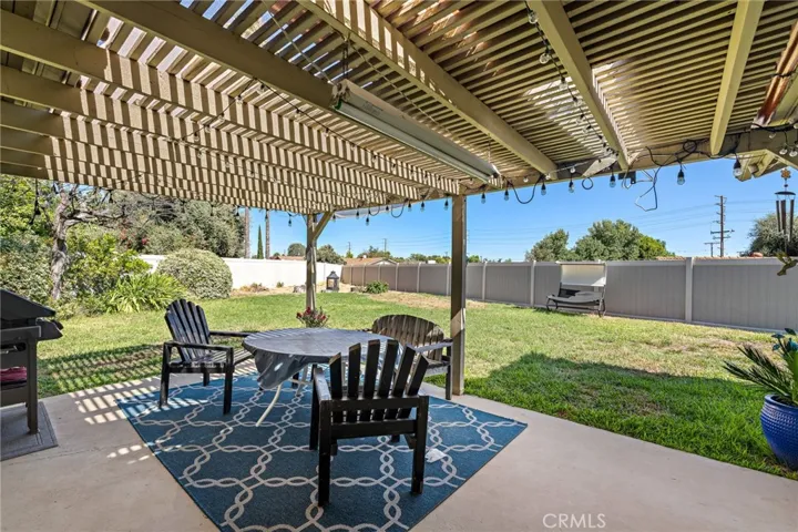 230 Temmera Lane, Glendora, California 91740