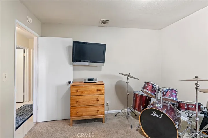 230 Temmera Lane, Glendora, California 91740