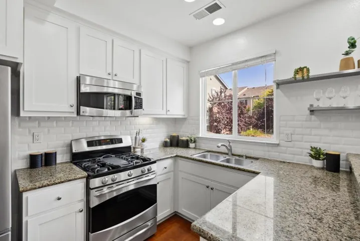 556 Saco Terrace, Sunnyvale, California 94089