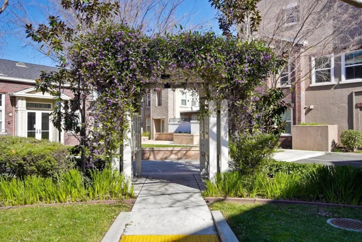 556 Saco Terrace, Sunnyvale, California 94089