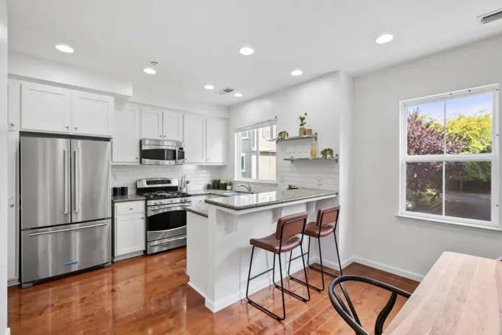556 Saco Terrace, Sunnyvale, California 94089