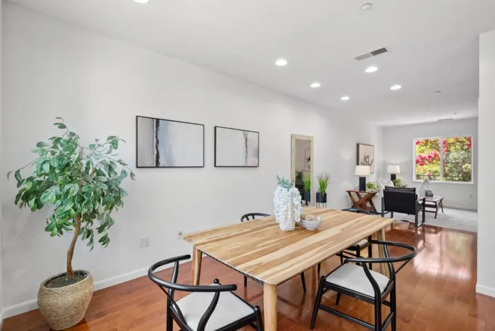 556 Saco Terrace, Sunnyvale, California 94089
