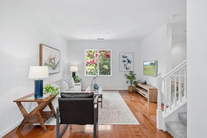 556 Saco Terrace, Sunnyvale, California 94089