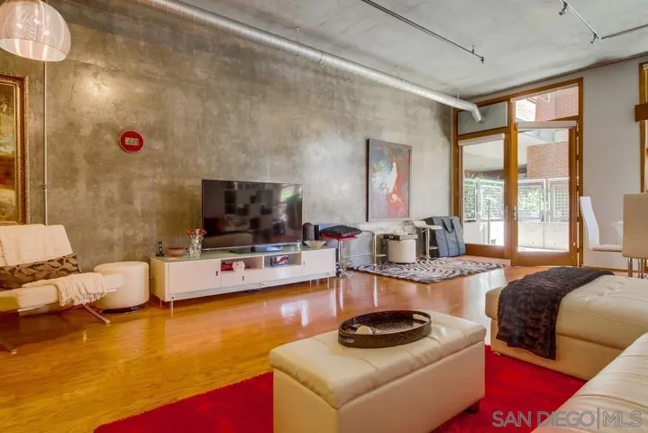 877 Island Ave 218, San Diego, California 92101