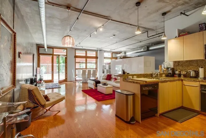 877 Island Ave 218, San Diego, California 92101