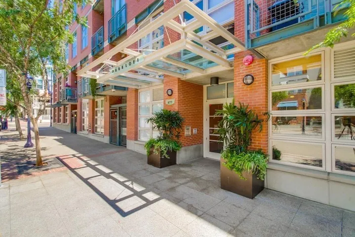 877 Island Ave 218, San Diego, California 92101