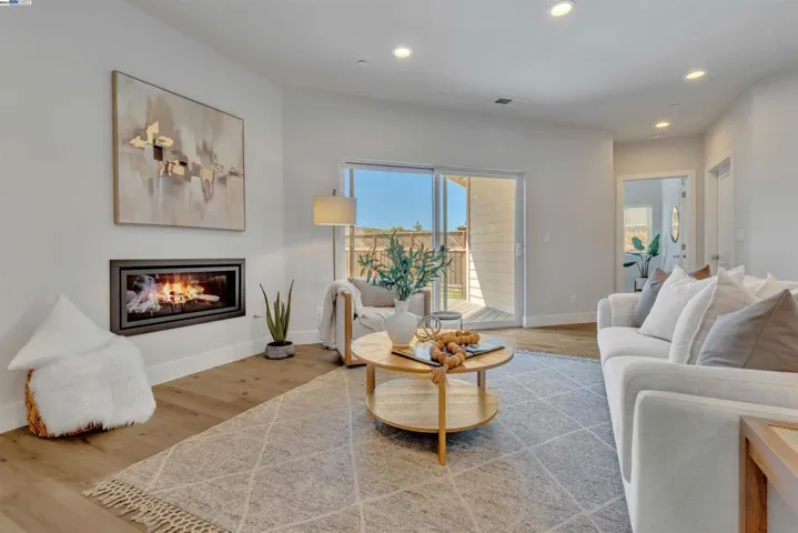 3626 Hemlock Ct, Santa Rosa, California 95403