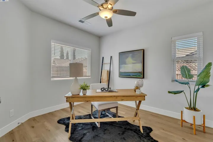 3626 Hemlock Ct, Santa Rosa, California 95403