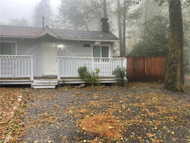 21872 Waters C, Cedarpines Park, California 92322