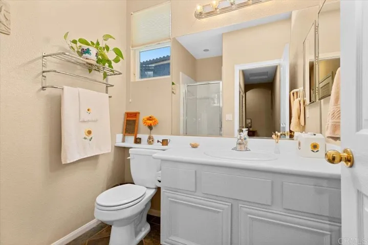 1118 Via Vera Cruz, San Marcos, California 92078