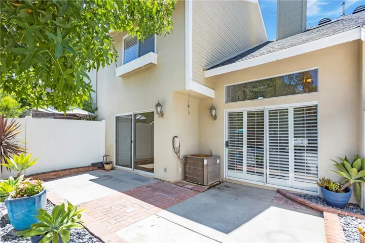 27816 Berwick, Mission Viejo, California 92691