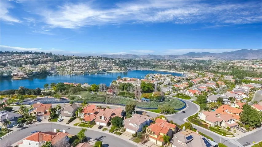 27816 Berwick, Mission Viejo, California 92691