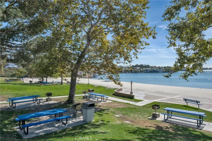 27816 Berwick, Mission Viejo, California 92691