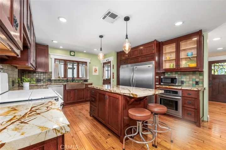 5540 E Peabody Street, Long Beach, California 90808