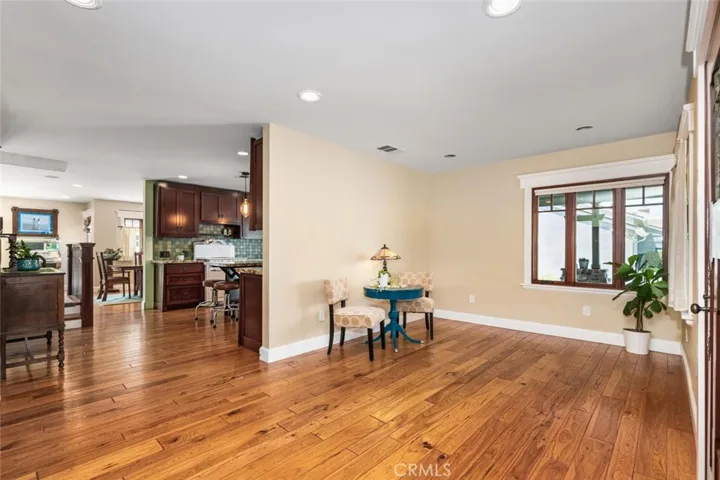 5540 E Peabody Street, Long Beach, California 90808