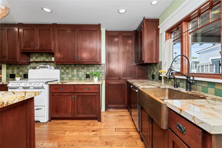 5540 E Peabody Street, Long Beach, California 90808
