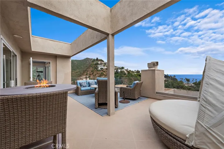 21732 Wesley Drive 6, Laguna Beach, California 92651
