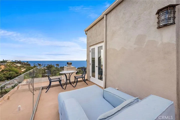 21732 Wesley Drive 6, Laguna Beach, California 92651