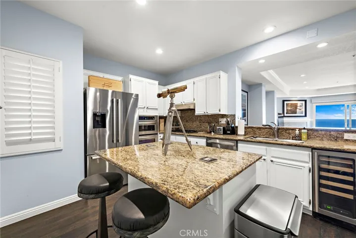 21732 Wesley Drive 6, Laguna Beach, California 92651