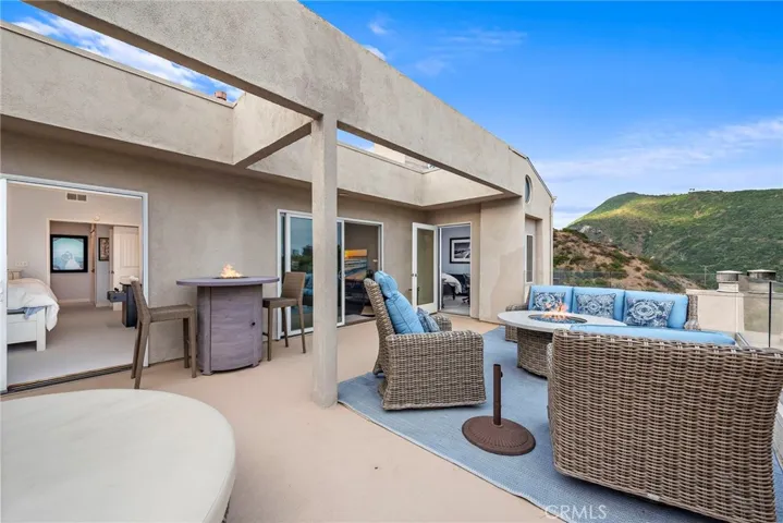 21732 Wesley Drive 6, Laguna Beach, California 92651