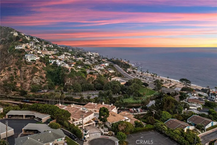 21732 Wesley Drive 6, Laguna Beach, California 92651