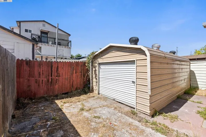 1533 69th Ave, Oakland, California 94621