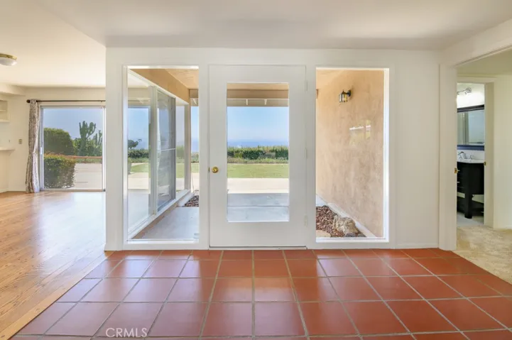 30203 Via Rivera, Rancho Palos Verdes, California 90275
